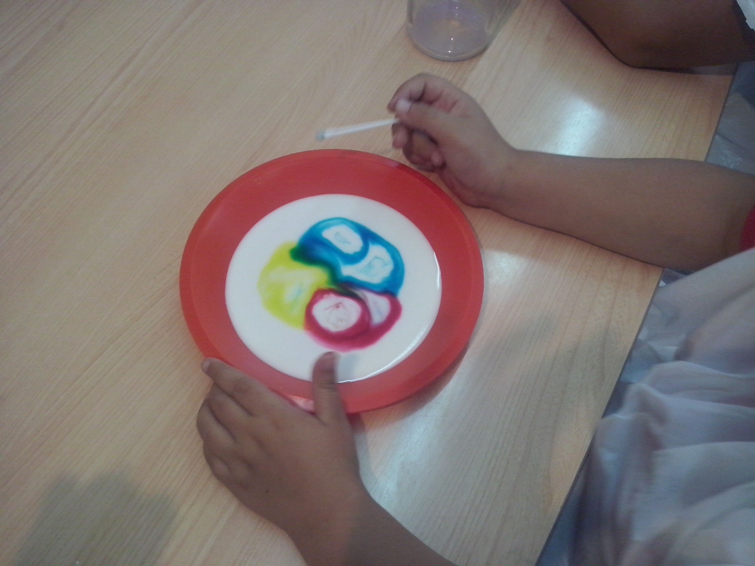 ¡¡Alucinando en colores con la ciencia!!