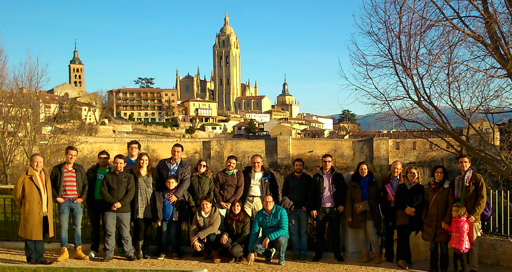 Cafe de los geologos, Segovia 2015, de pie