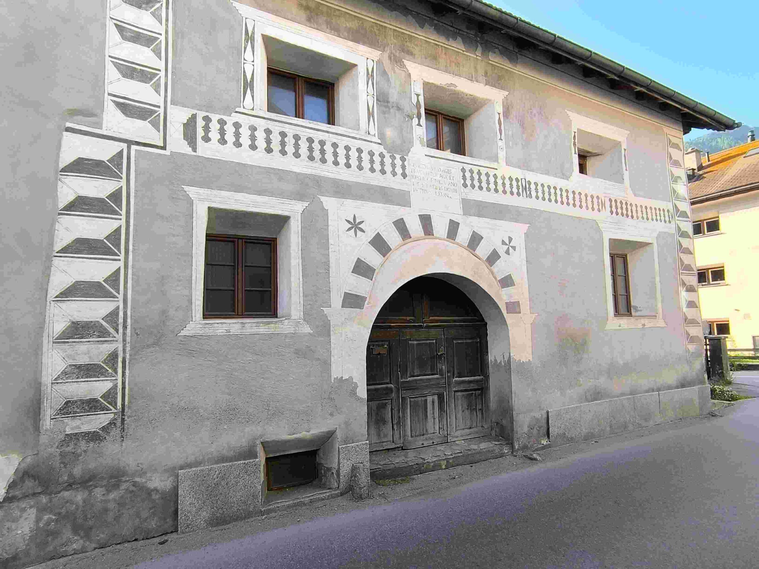 Del esgrafiado segoviano al Engadiner Sgraffito